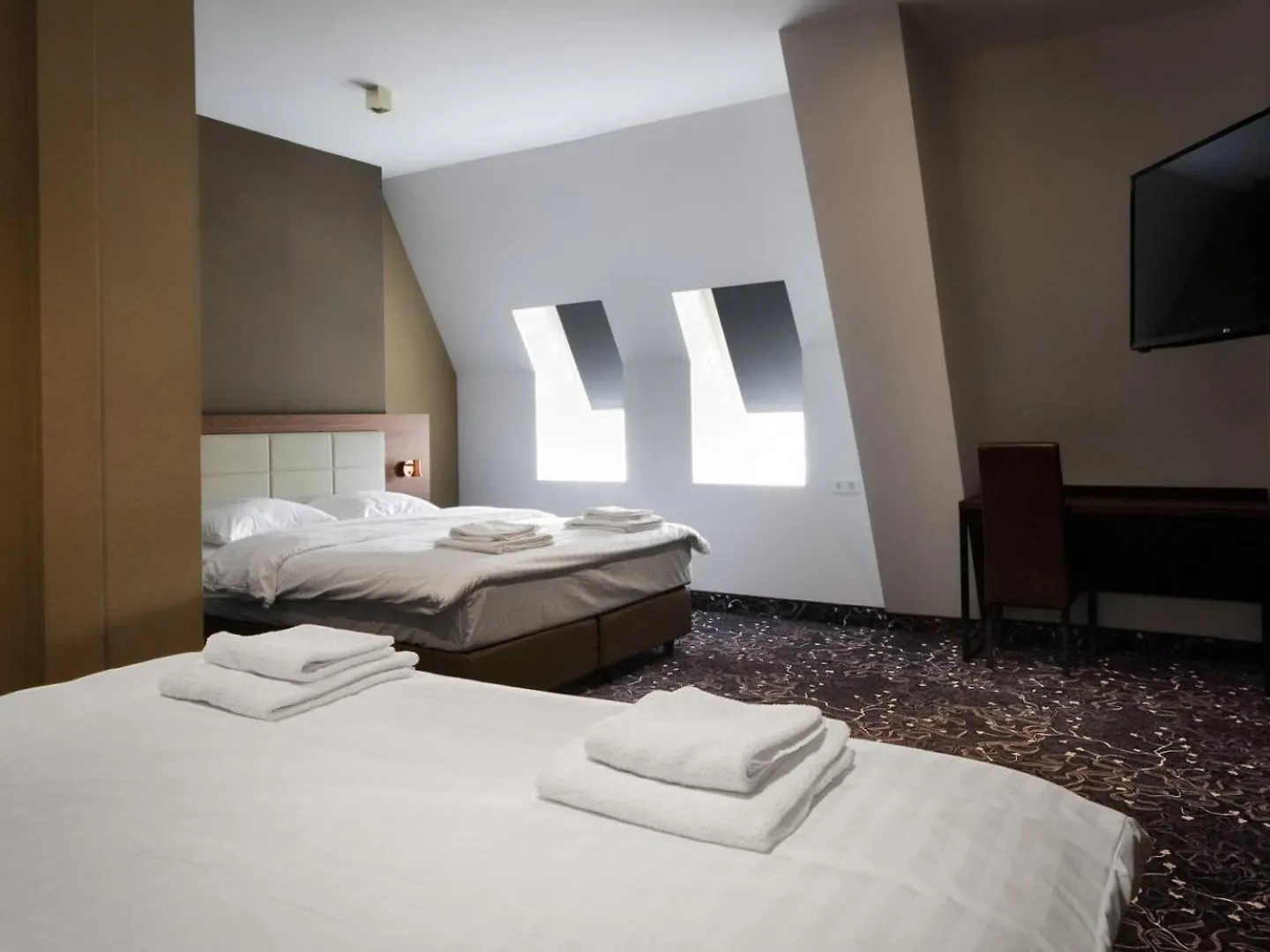 Amsterdam Lake Hotel Badhoevedorp 3*,