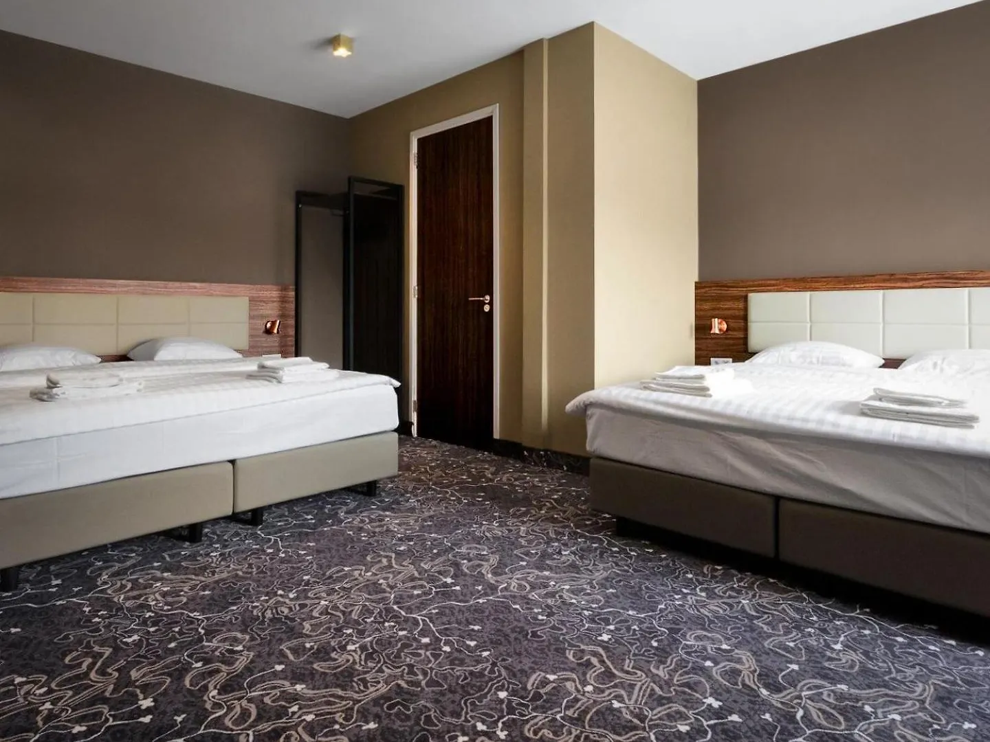 Amsterdam Lake Hotel Badhoevedorp